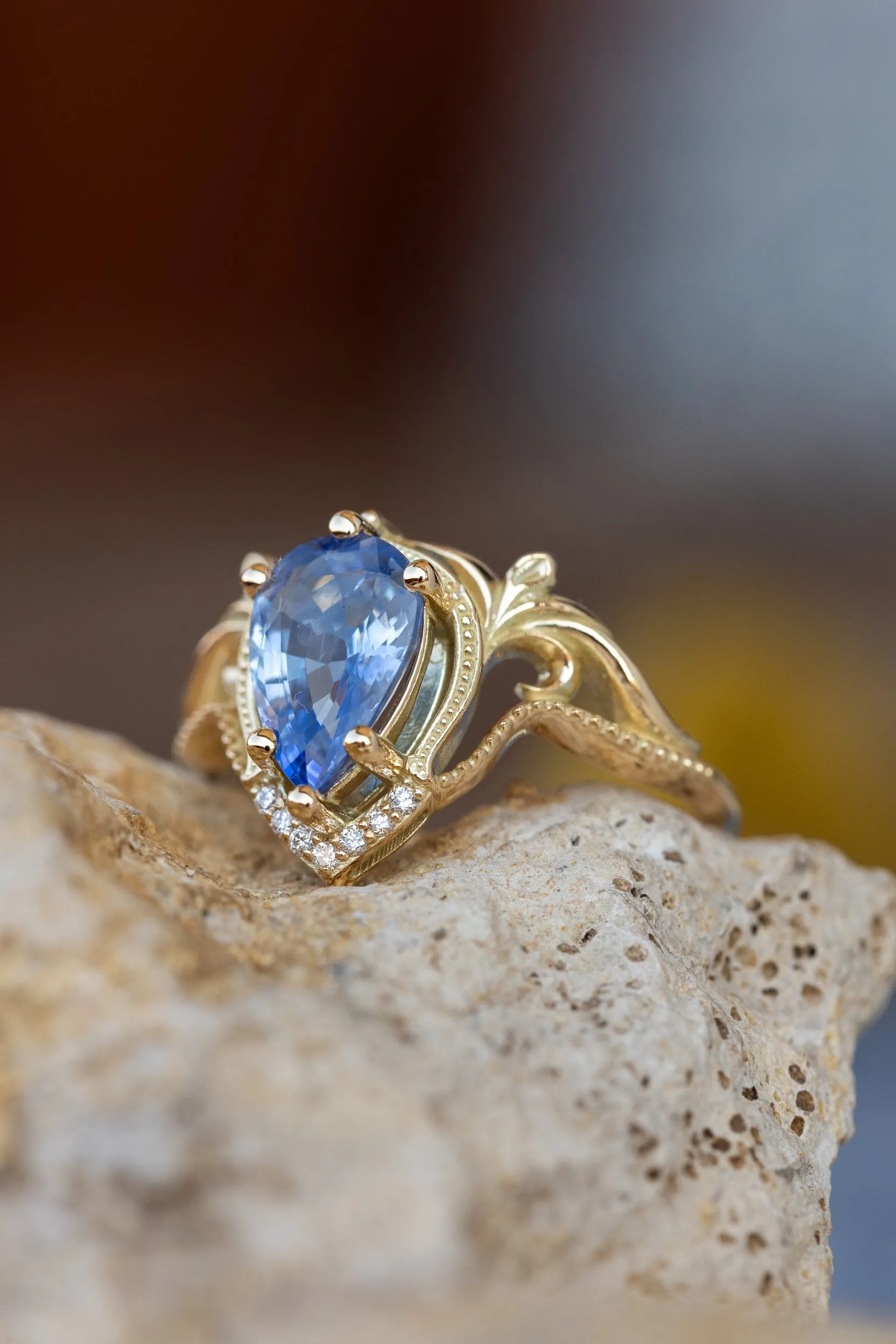 2 carat light blue sapphire engagement ring, vintage inspired gold statement ring / Lida