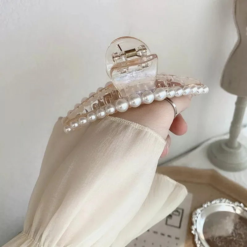 Ally Pearl Hair Clip