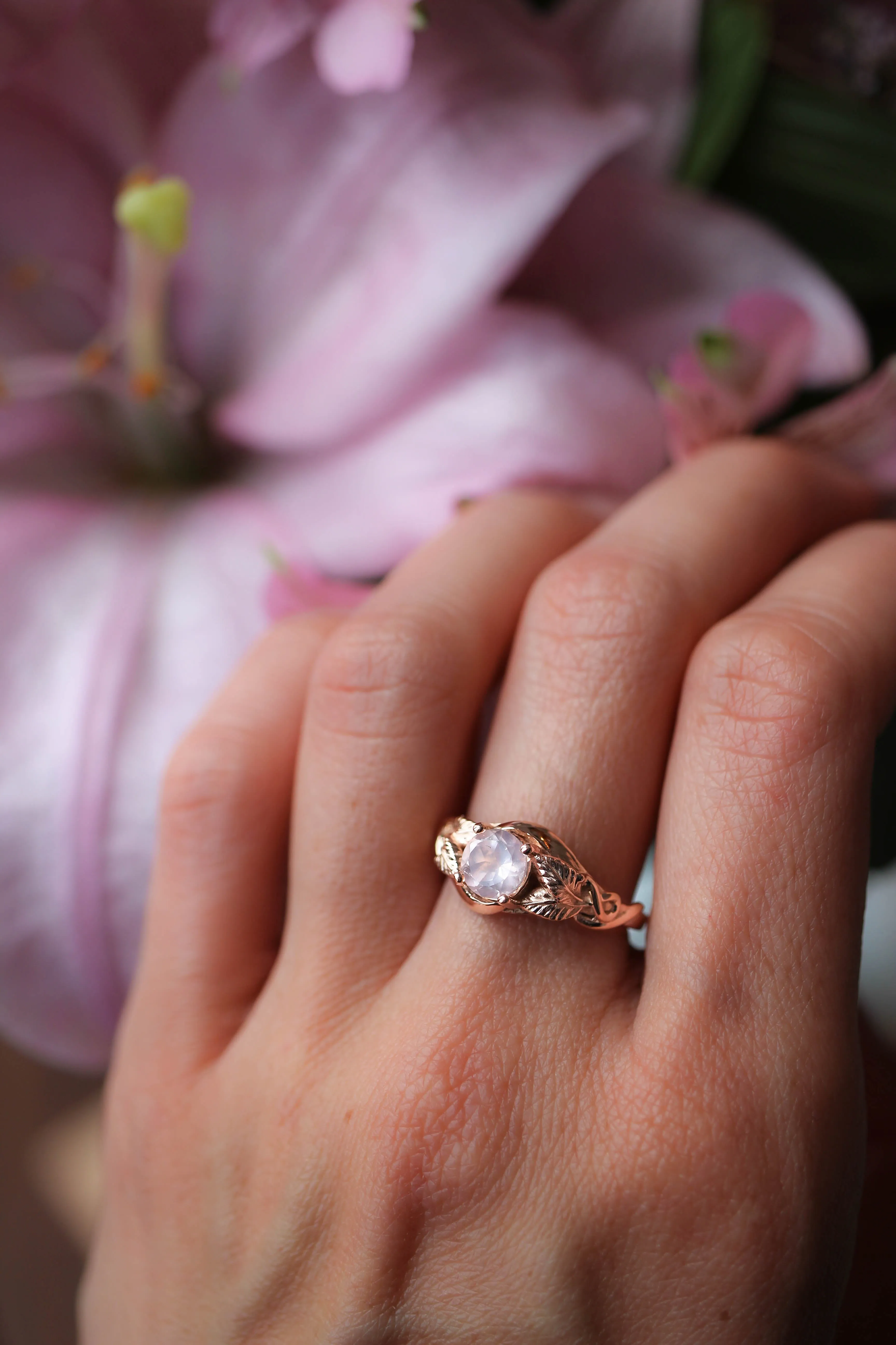 Azalea | custom engagement ring setting, round 6 mm