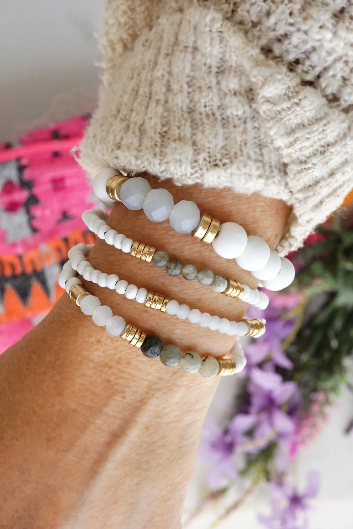 Beaded Bracelets stack of 4 piece with White Wood and Semi Precious stones glass golden beads