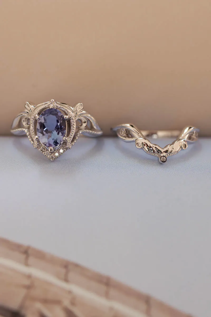 Bridal ring set with lavender tanzanite & diamonds / Lida oval