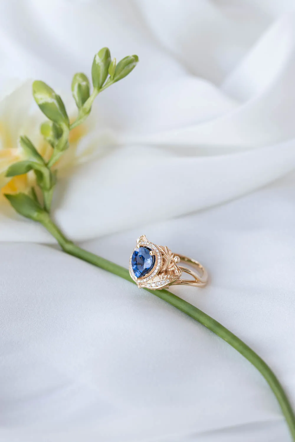 Dark blue sapphire engagement ring, gold ring with diamond halo / Adonis halo