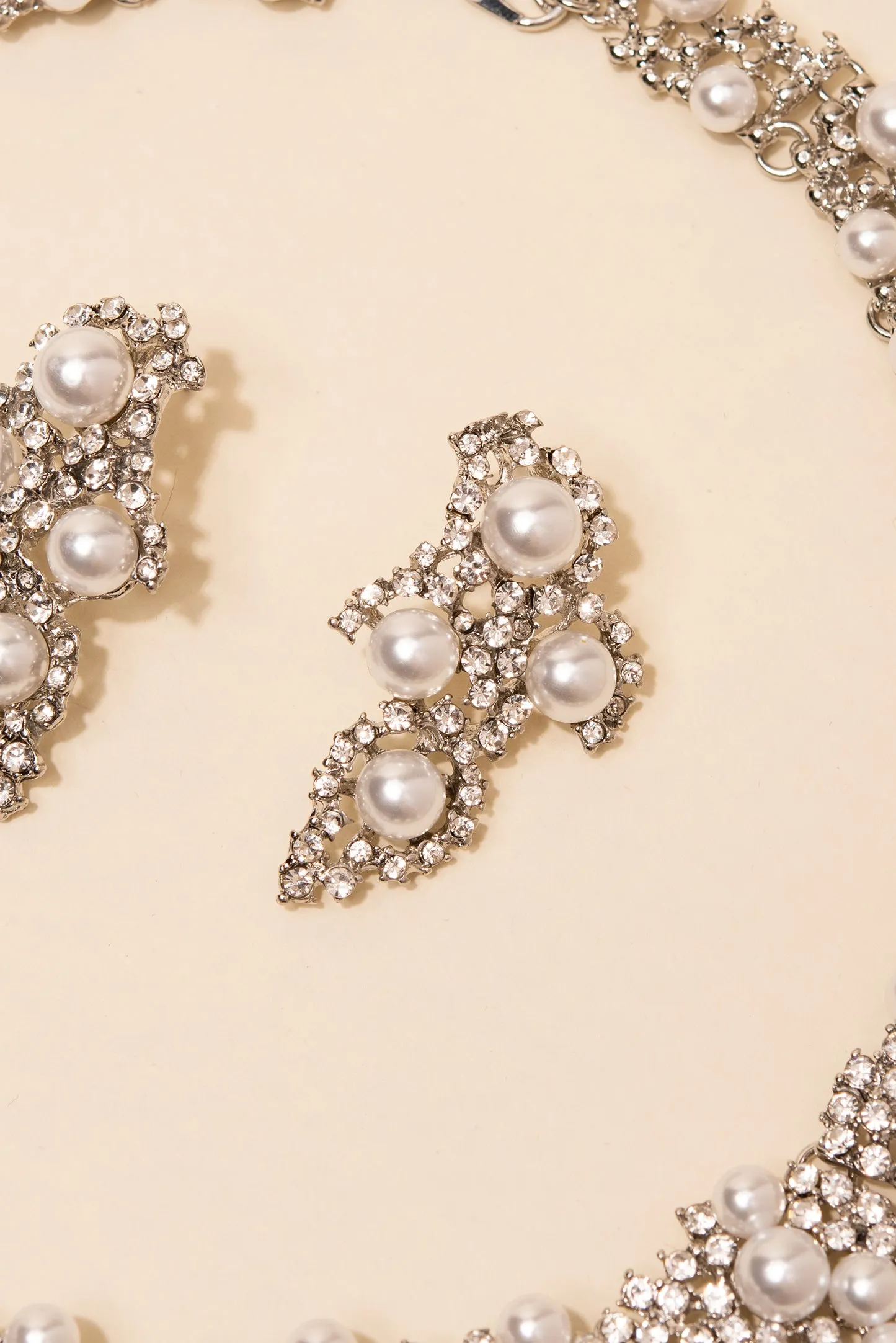 Donna Pearl & Rhinestone Bib Necklace Set