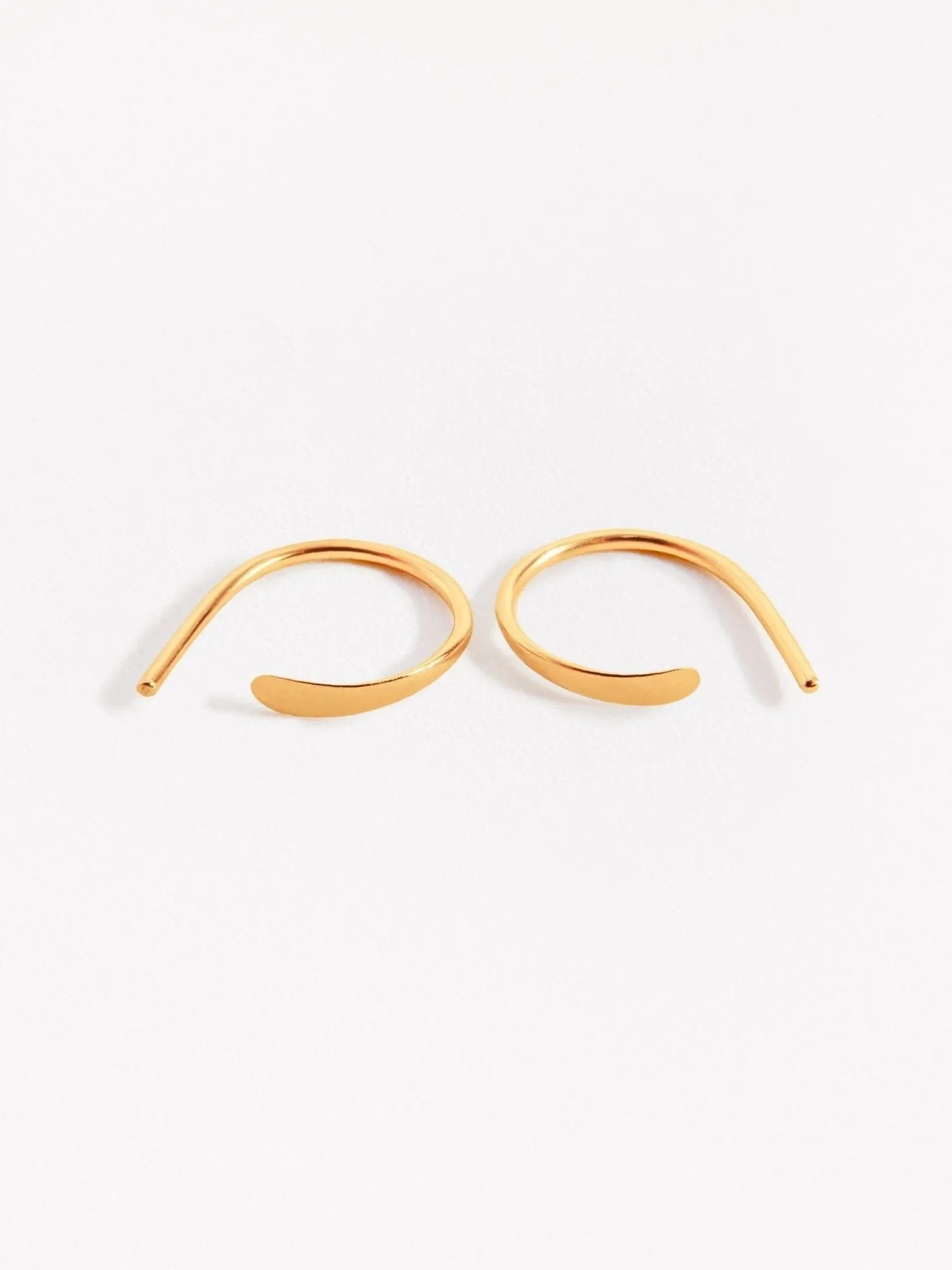 Noe Hoop Earrings