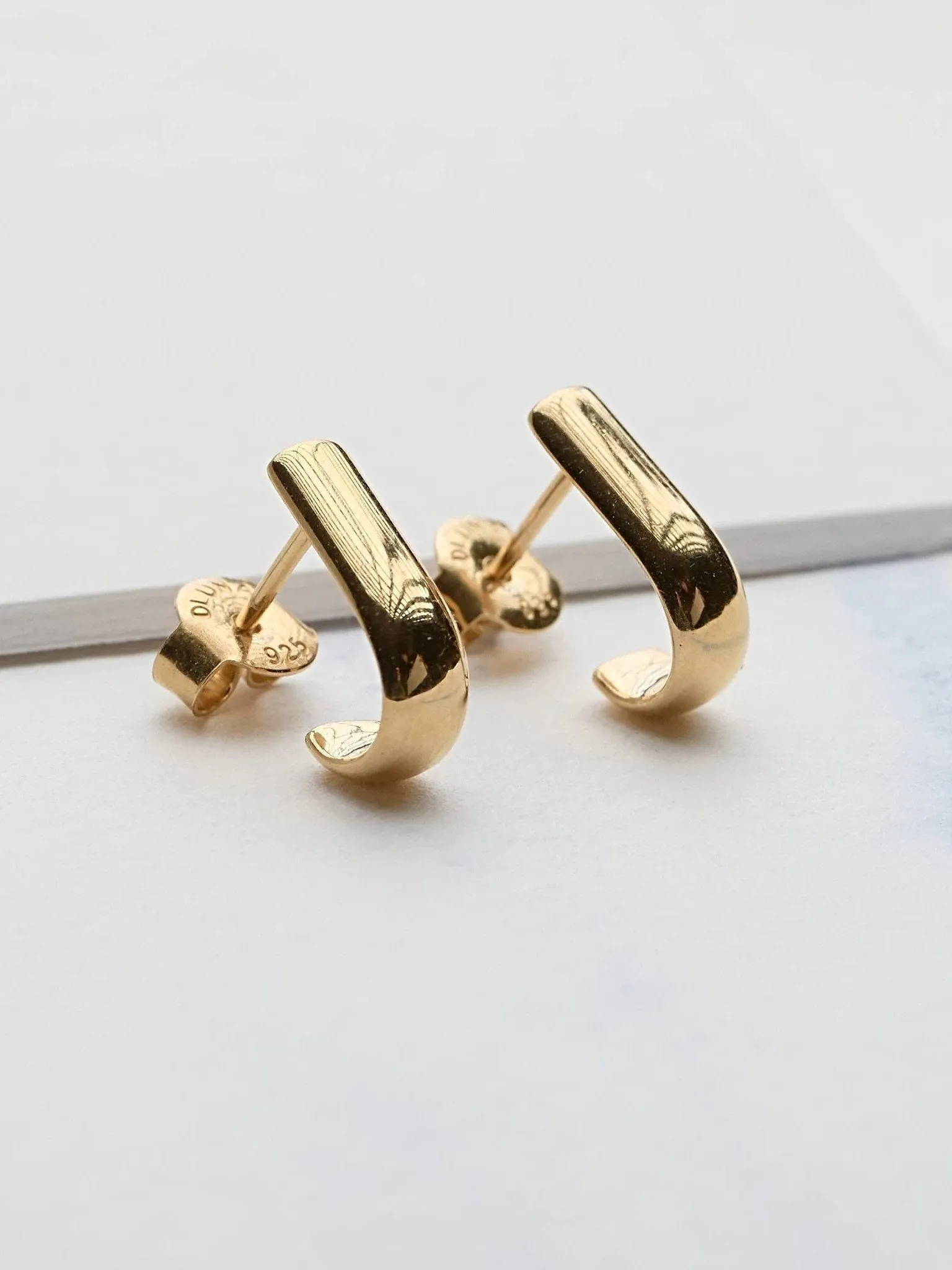 Olivera Stud Earrings