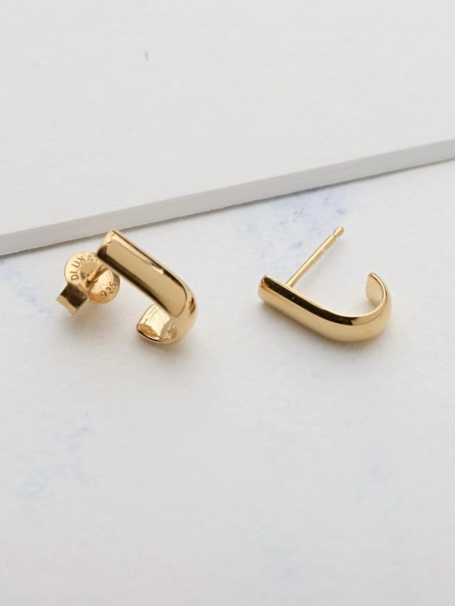 Olivera Stud Earrings