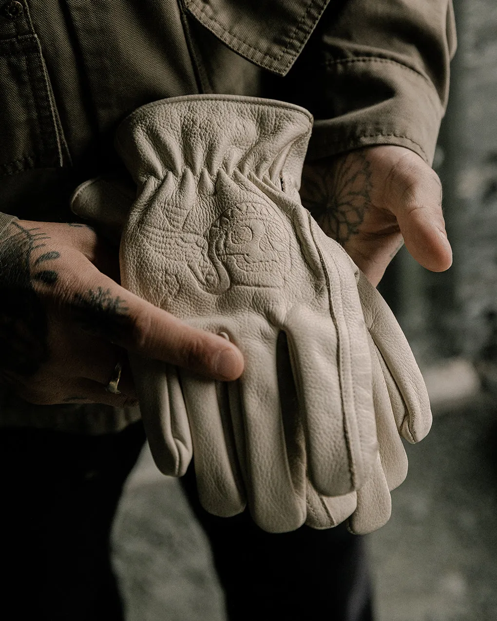 Overhaul Leather Gloves - Bone