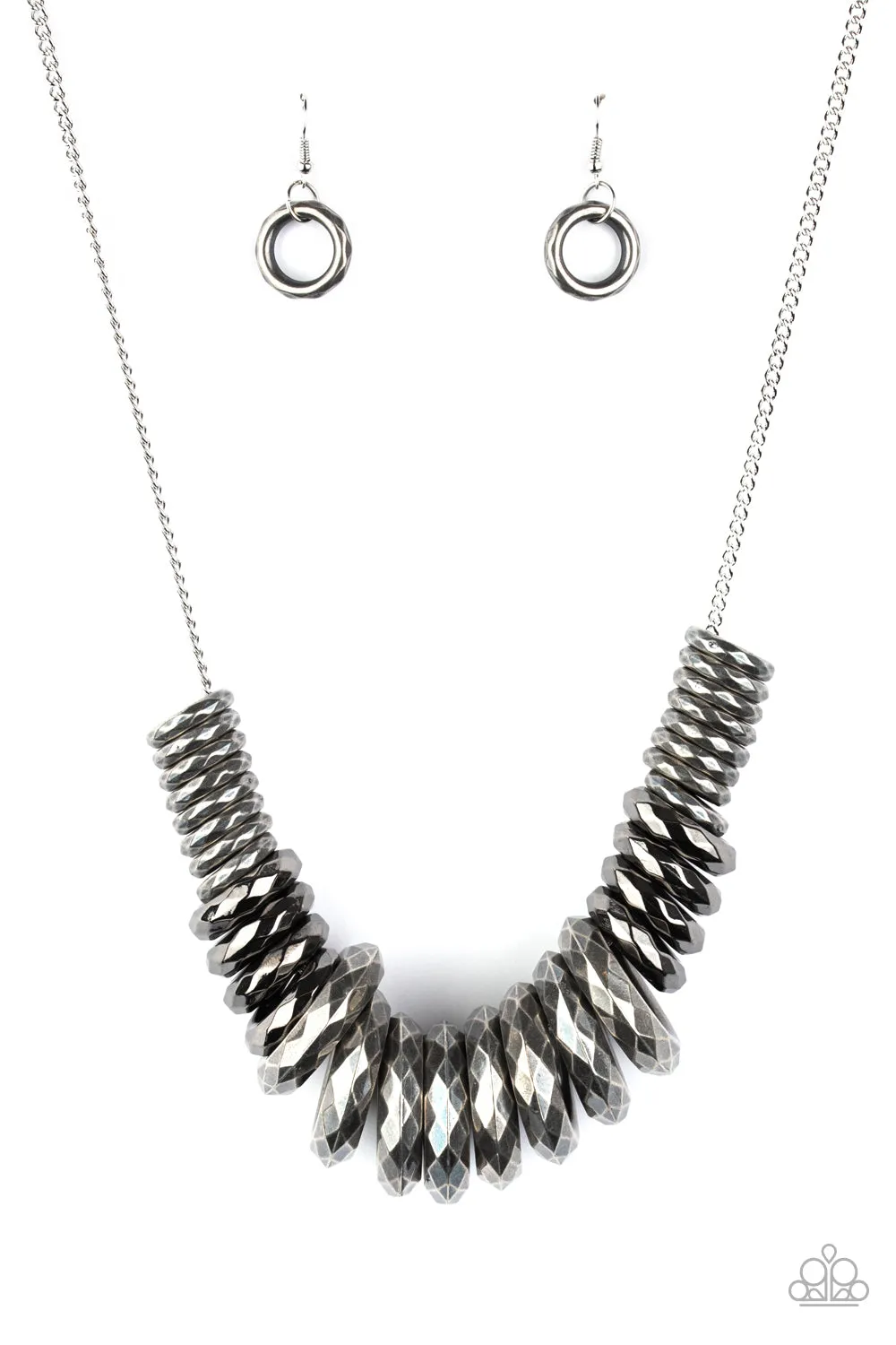 Paparazzi Haute Hardware - Silver Necklace