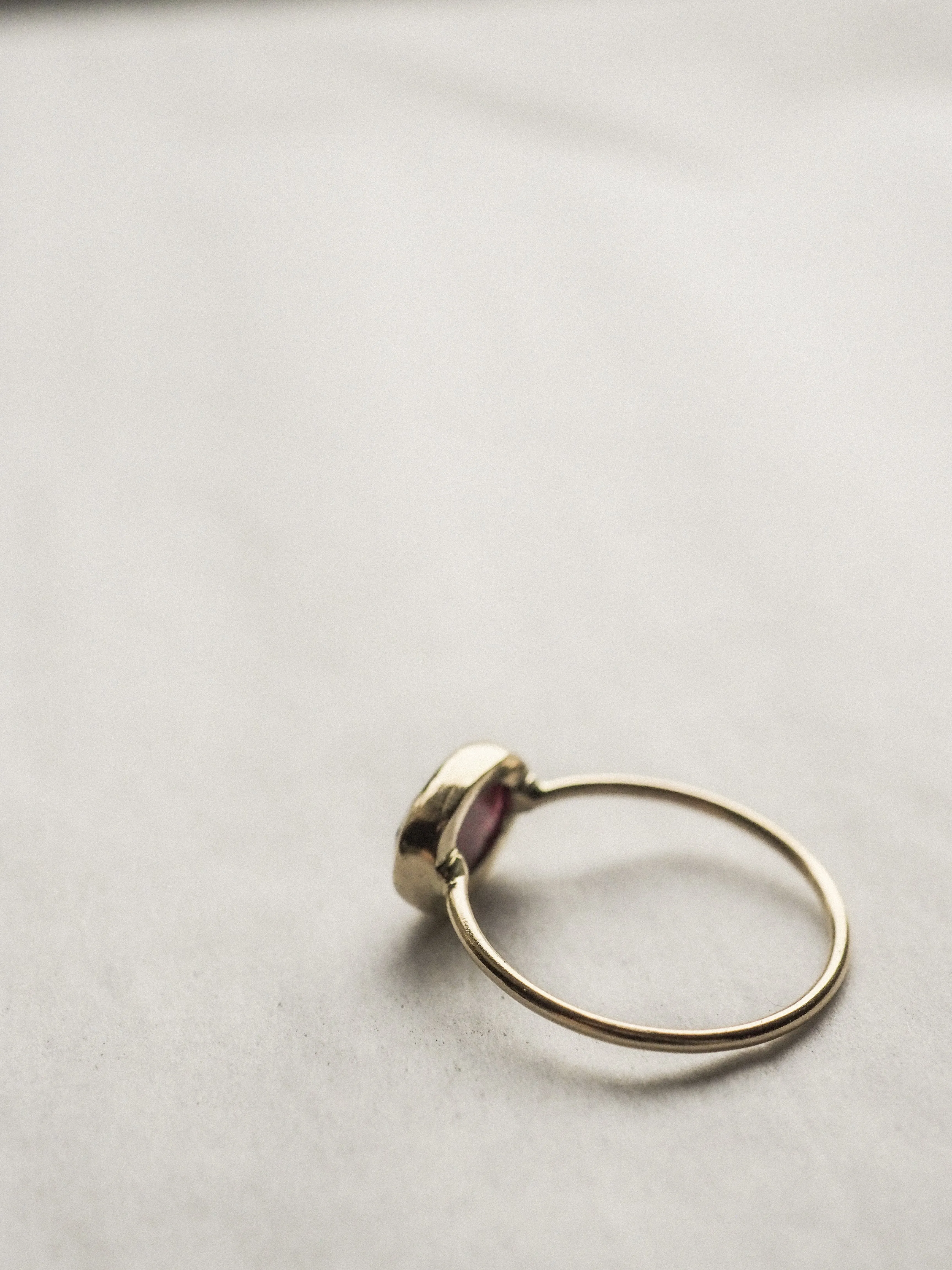 PINK OVAL SAPPHIRE RING