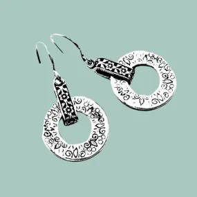 Silver earrings / earrings for women / dangle earrings / flourish earrings