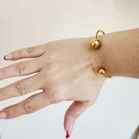 The Dots Bracelet