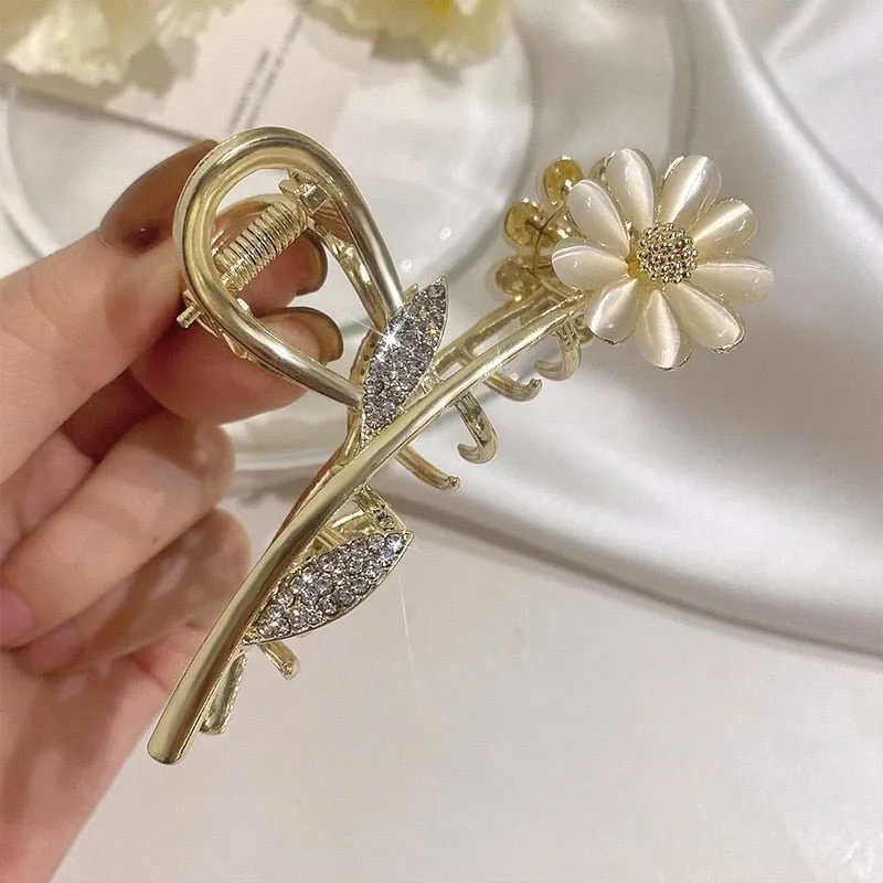 Vintage Crystal Crab Clip