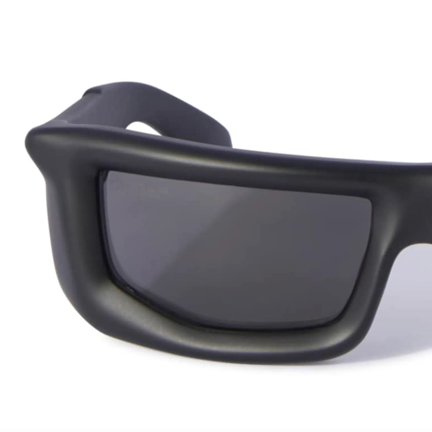 VOLCANITE SUNGLASSES - MATTE BLACK